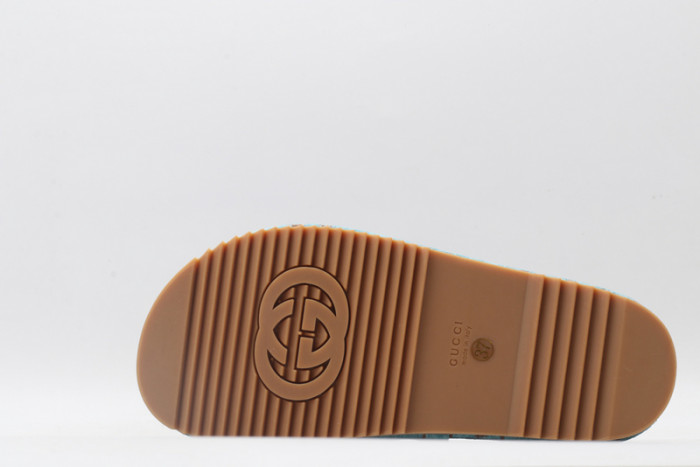guc sandal