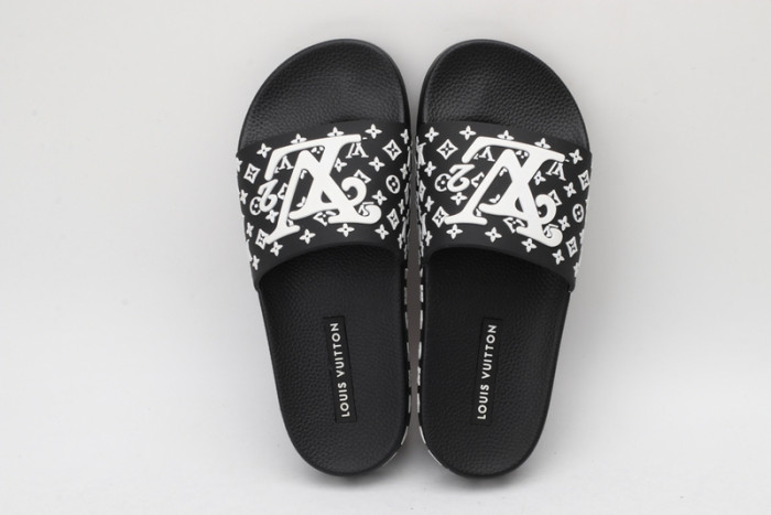 lovt sandal