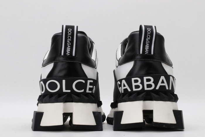 DG SNEAKER
