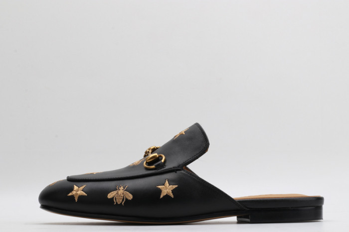 guc loafer