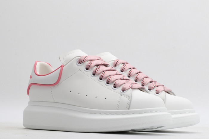 alex mcqu sneakers
