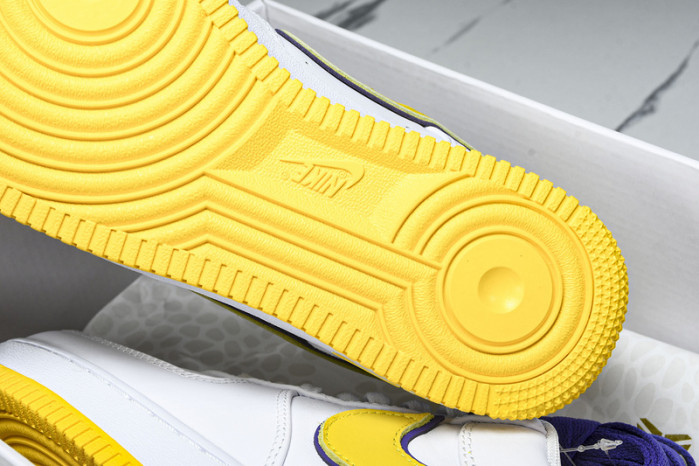 Kobe Bryant x Nike Air Force 1 Low FZ1151-100