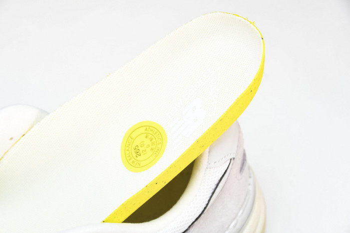 new Ba1an*e 992 white silver m992md