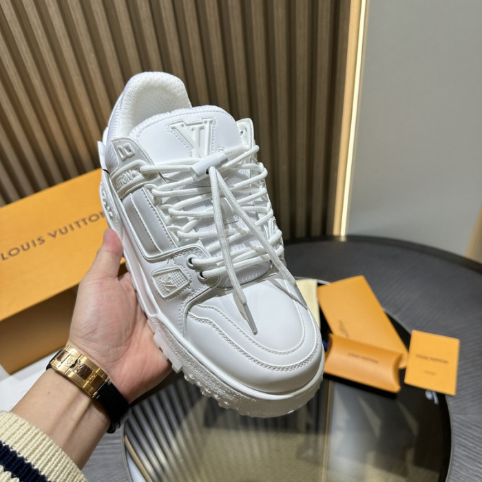 LOVT SNEAKER lv-237
