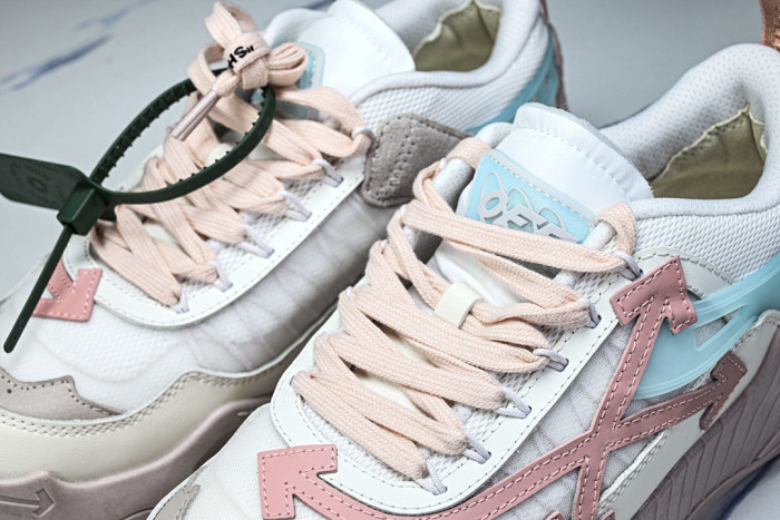 OF C/O ODSY-1000 SNEAKERS ow-66