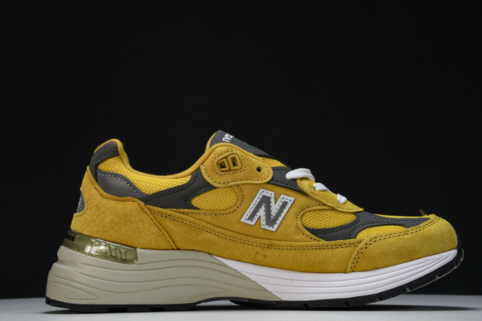 new Ba1an*e 992 yellow grey m992bb
