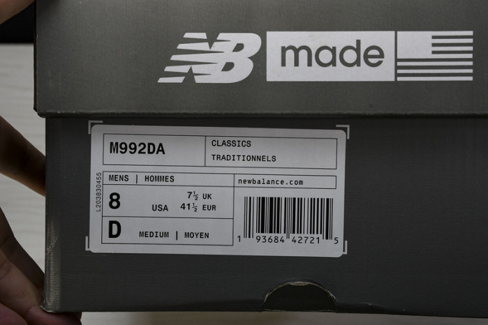 new Ba1an*e 992 white neon cyan m992da