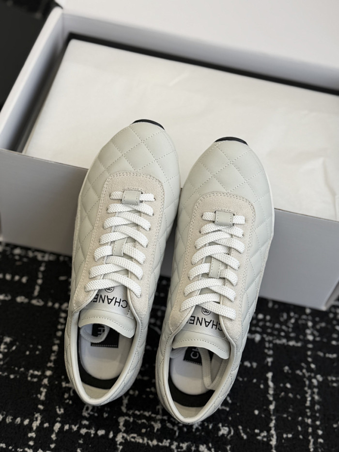 CN LOW TOP TRAINER CC SNEAKERS 21010940