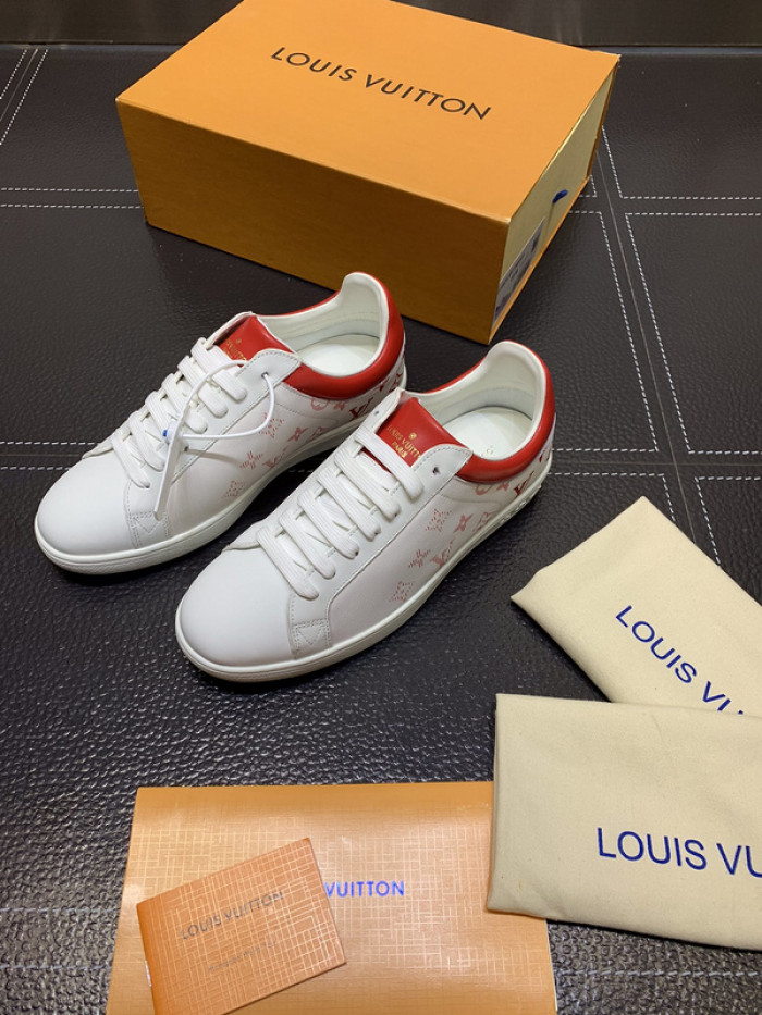 lovt sneaker