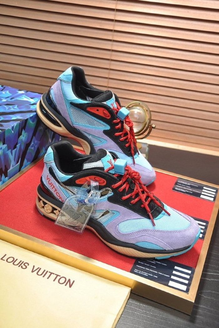 lovt sneaker