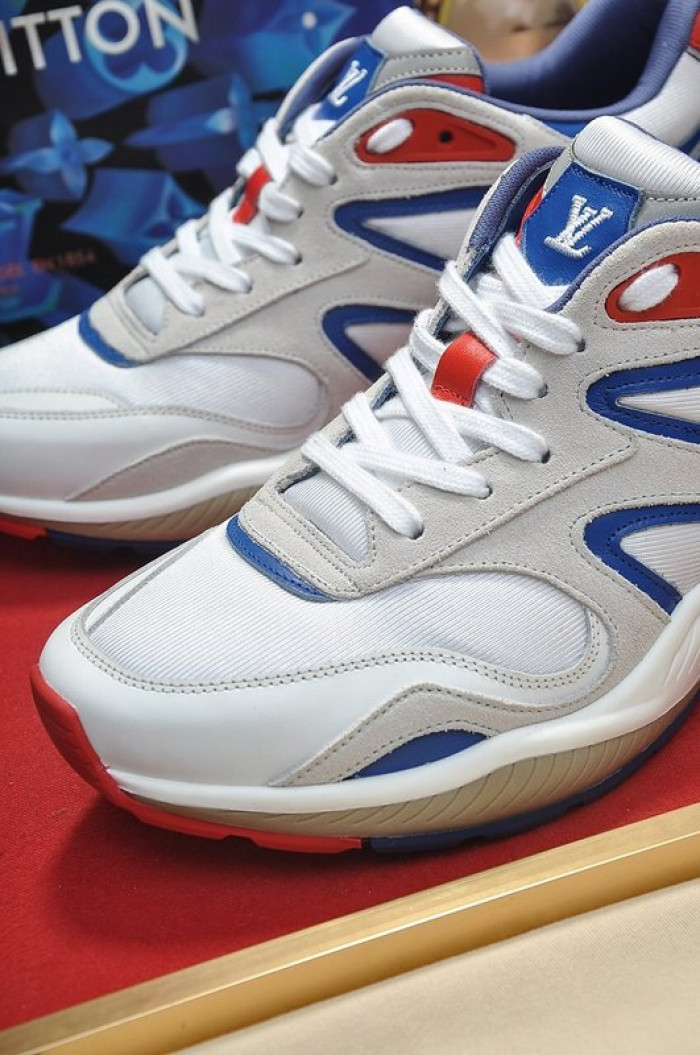 lovt sneaker