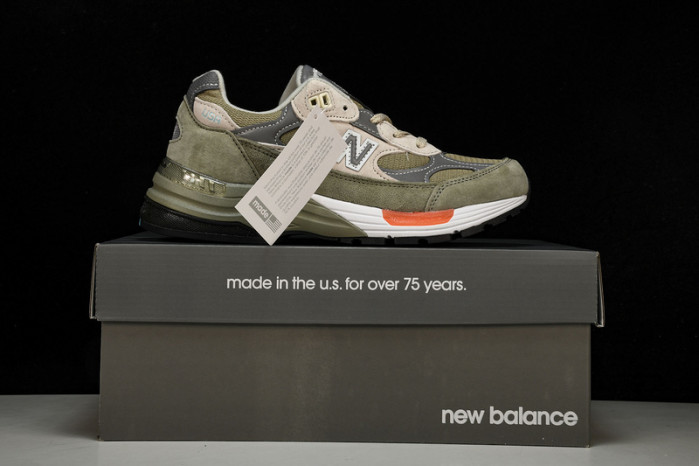 wtaps x new Ba1an*e 992“olive drab“ m992wt