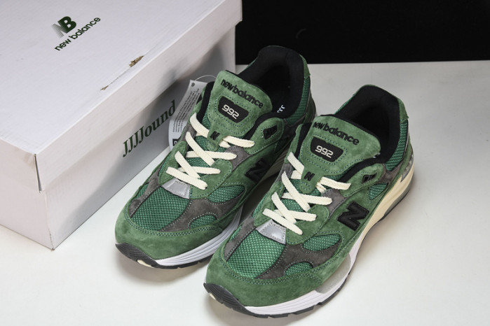 new Ba1an*e 992 jjjjound green m992jj