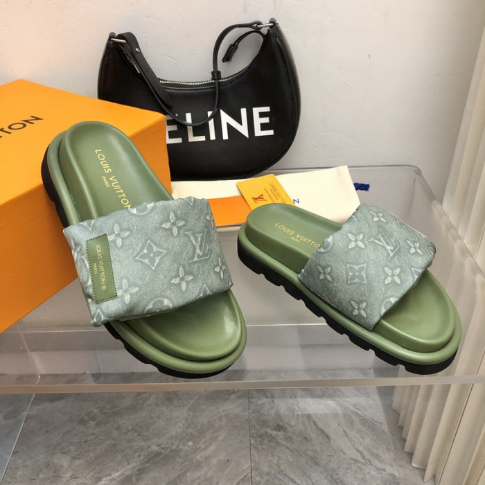 lovt sandal