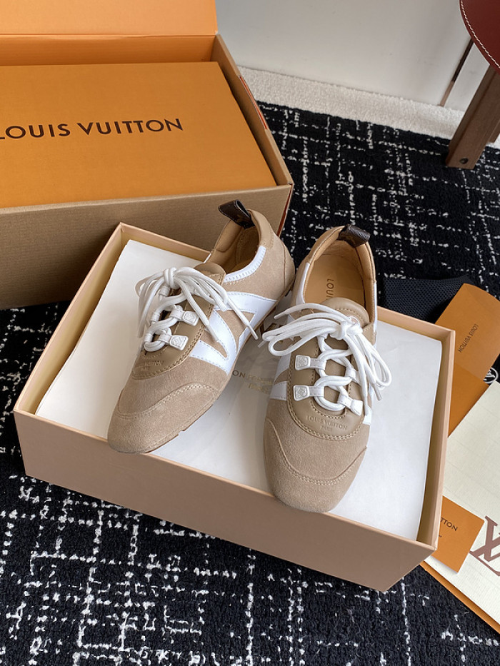 LOVT SNEAKER lv-319