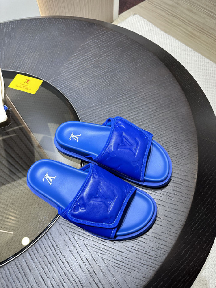 lovt sandal