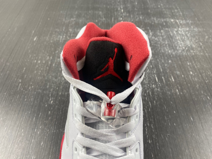 air jordan 5 “fire red” 136027-120