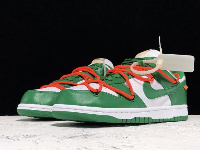 of nike dunk low pine green - ct0856-100