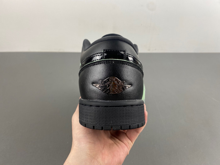 jordan 1 low hm3690-001