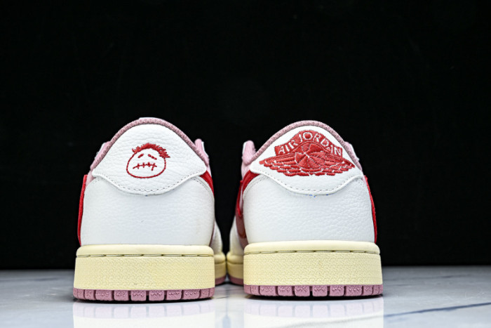 Travis Scott Air Jordan 1 Low OG SP DM7866-100
