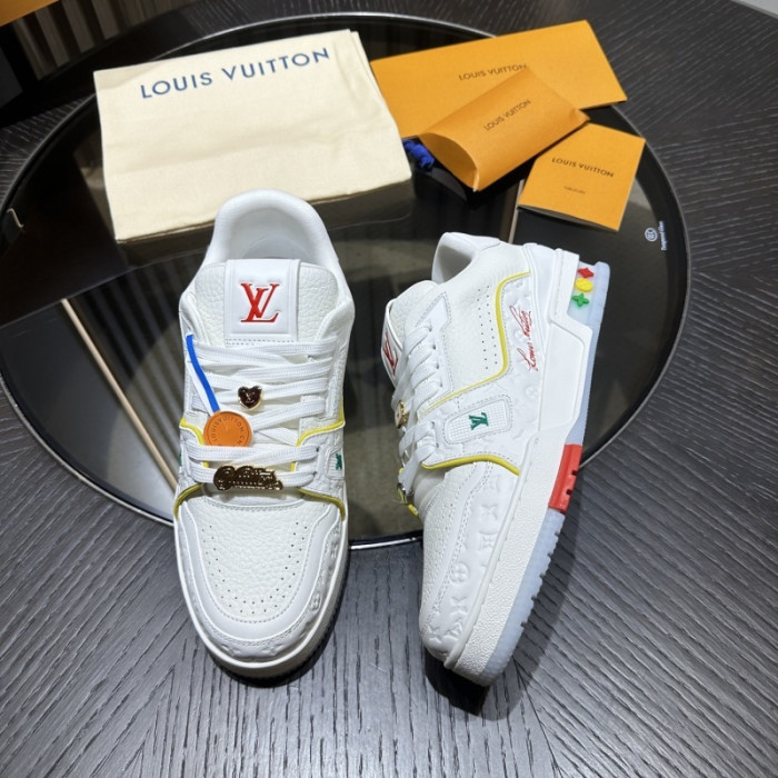 LOVT SNEAKER lv-394