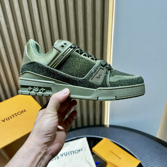 LOVT SNEAKER lv-316