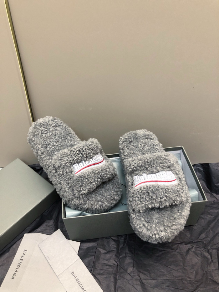 (thick botT0m)bl slippers 2307160